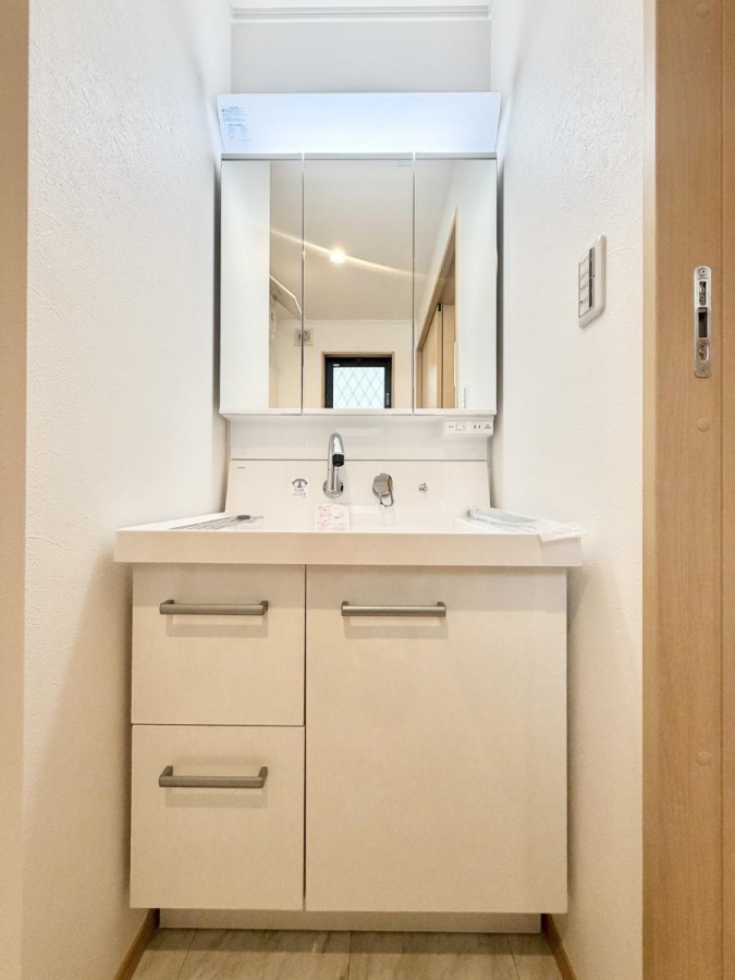 ���ʑ�E���ʏ� ����