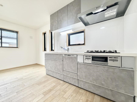 �L�b�`�� ����