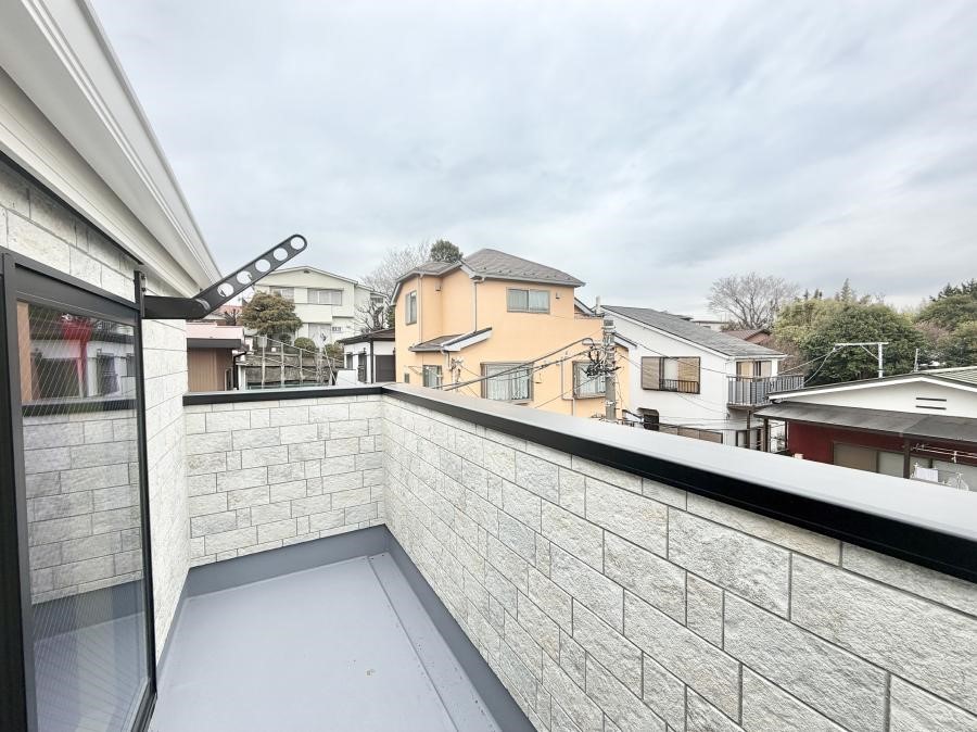 �o���R�j�[ ����