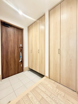 ���� ����