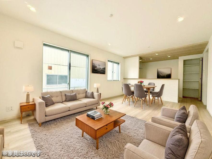 ���r���O ����