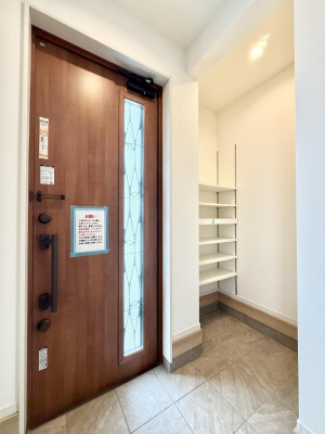 ���� ����