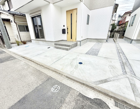  �O�ρ��J�[�X�y�[�X�L