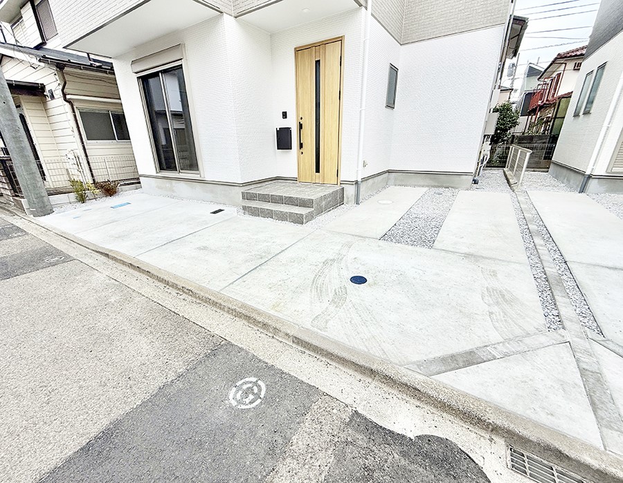  �O�ρ��J�[�X�y�[�X�L