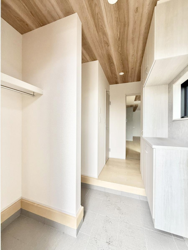 ���� ���������ւ͂��Ƃ̊�I�������Ȍ��ւł��q�l�����}���I