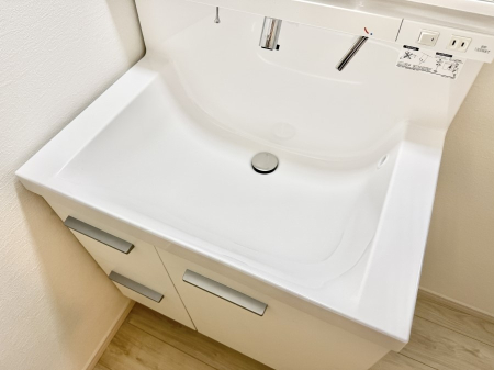 ���̑����� �ݔ����ׂ��������܂Ő􂢂₷���֗��ȃn���h�V�����[�t��