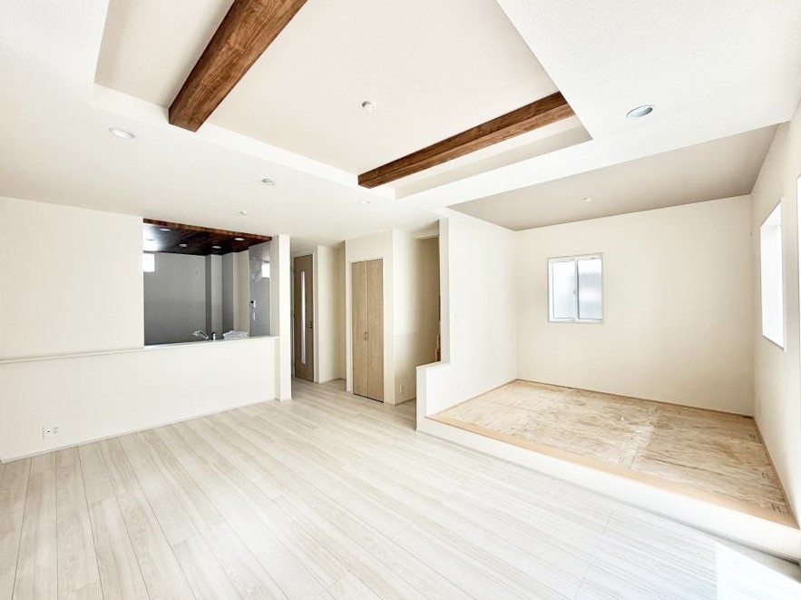 ���̑����� �������Ƒ��̏Ί炪���ӂ��A���났�̋��