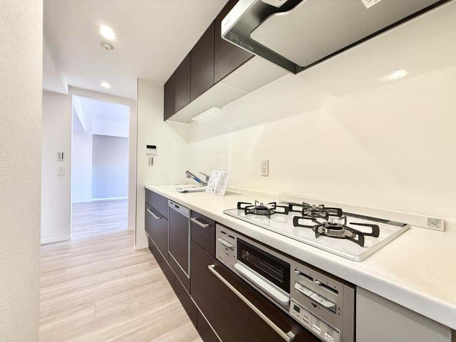 �L�b�`�� �����������������Ɗy�����Ȃ�A���K�ȃL�b�`�����