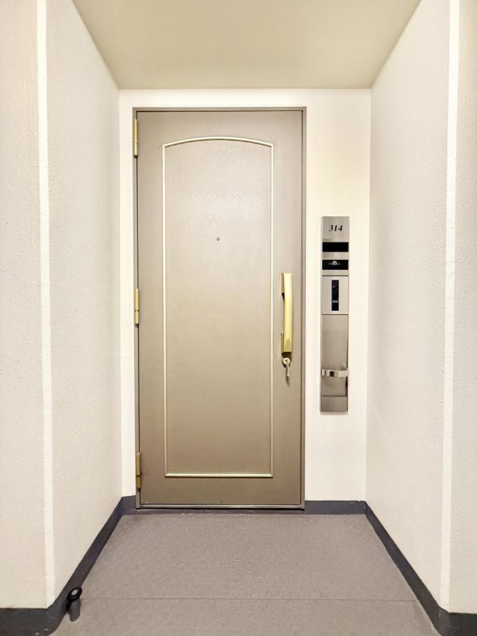 ���� �O�ρ� �Ƒ��ƃQ�X�g���₳�����}����A�S���܂錺��