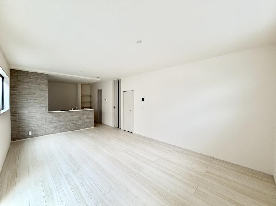 ���r���O ���������ƕ���������A�����b�N�X�ł�����