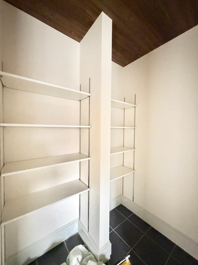 ���[ ����