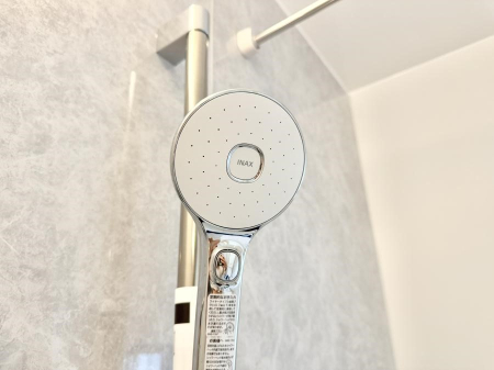 ���̑����� �ݔ����킴�킴�V�����[�����̃��o�[�܂Ŏ��L�΂��K�v���Ȃ��A�ȒP�Ɏ~���ł���