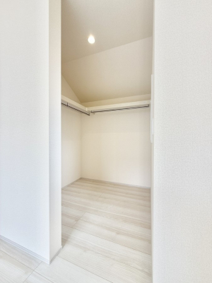 ���[ ����