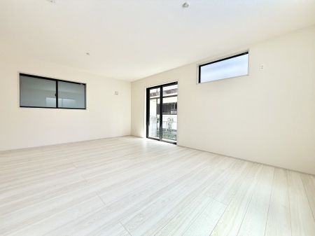 ���r���O �������V���v���������ґ�A��؂Ȑl�Ɖ߂����S���قǂ�����