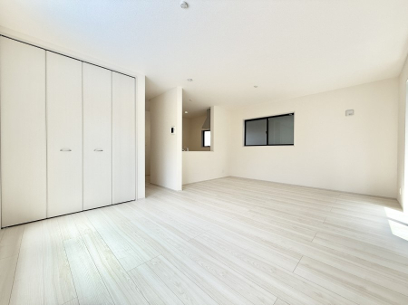 ���r���O ���������C�ɓ���̏ꏊ�ŁA�̂�т�Ƃ������Ԃ�