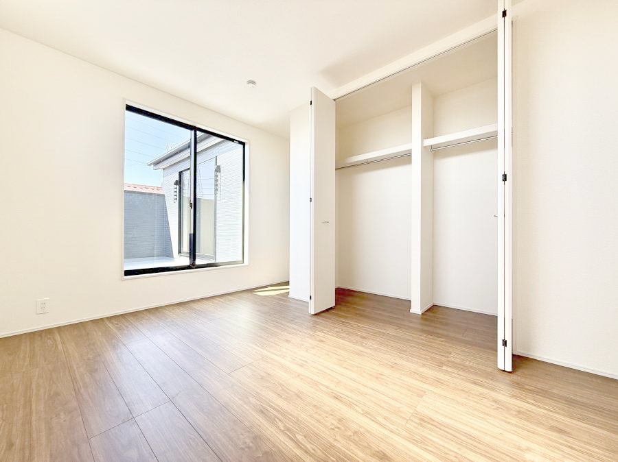 �Q�� ���������̔z�u��ʋC���̗ǂ��݌v�ŕ����̋�C�������炸�A��ɐV�N�ȋ�C������܂�