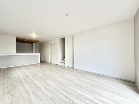 ���̑����� �������Ƒ��̏Ί炪���ӂ��A���났�̋��