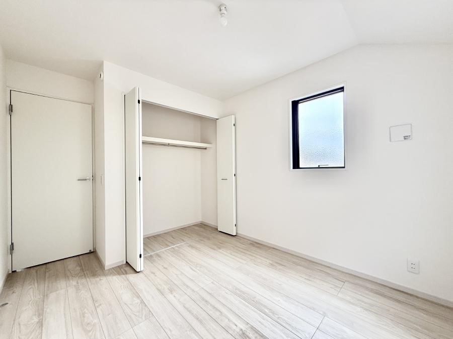 ���̑����� �������D��ŉ��₩�Ȏ��Ԃ��������