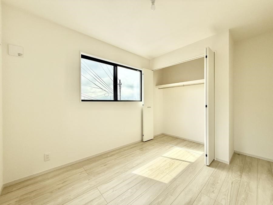 �Q�� ���������̔z�u��ʋC���̗ǂ��݌v�ŕ����̋�C�������炸�A��ɐV�N�ȋ�C������܂�