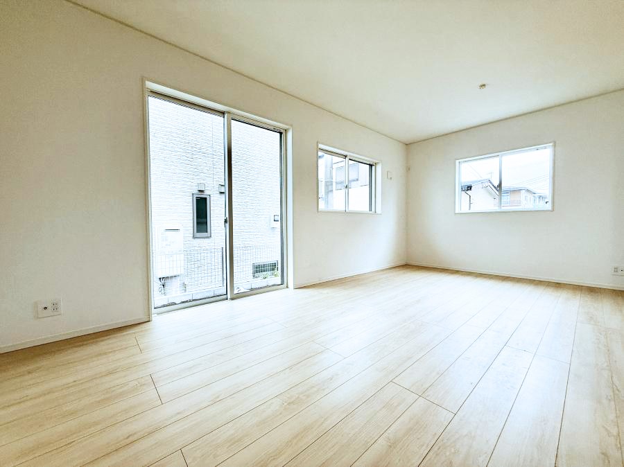 ���̑����� �������Ƒ��̏Ί炪���ӂ��A���났�̋��