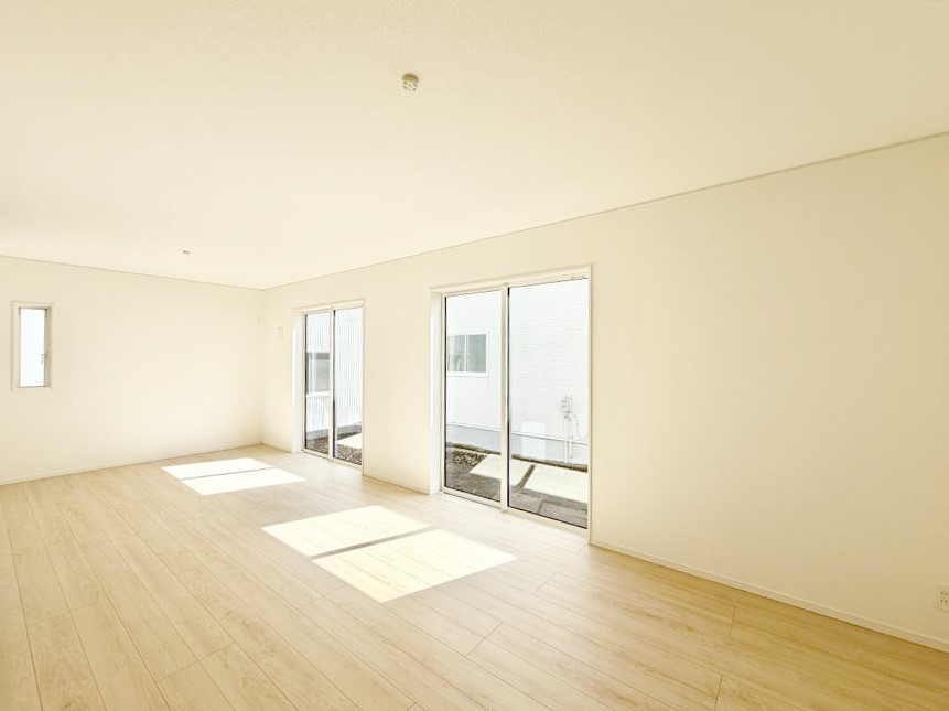 ���̑����� �������Ƒ��̏Ί炪���ӂ��A���났�̋��