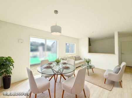 ���r���O ���������R�Ɖ�b�����܂��A�S�n�悢�ЂƂƂ�