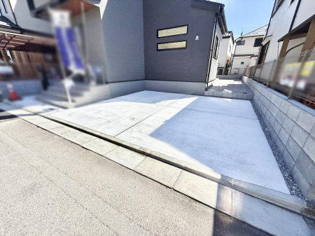  �O�ρ��J�[�X�y�[�X�L