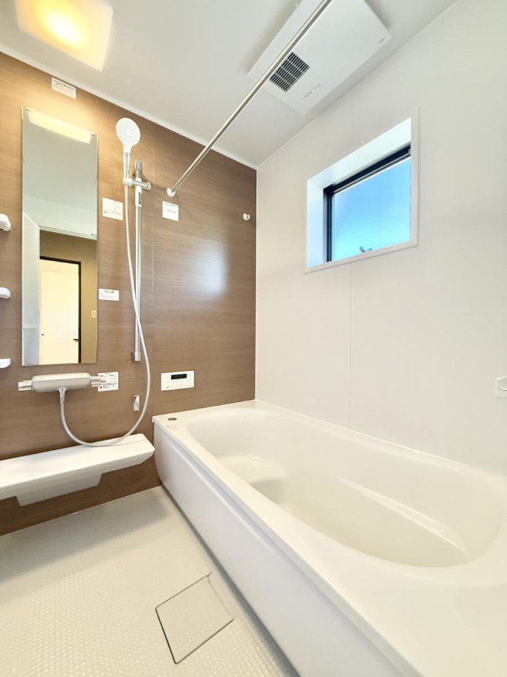 ���� ����������̔�������A�S����������Ԃł�