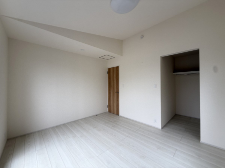 ���̑����� �����������������F�����̂������ŉ��₩�Ȏ��Ԃ��y���߂܂�