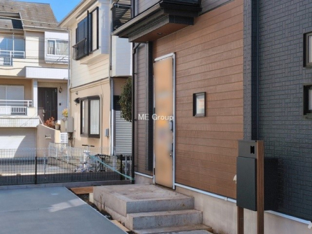 ���� �O�ρ� �V���v���Ŕ������A�Z�܂��̑���ۂ��ʂ錺�ւł�