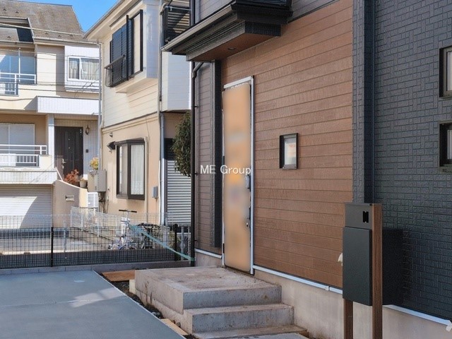 ���� �O�ρ� �V���v���Ŕ������A�Z�܂��̑���ۂ��ʂ錺�ւł�