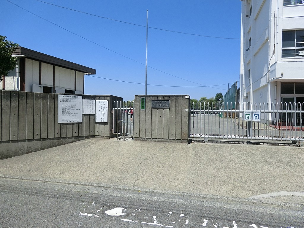 ���ӊ� ���w�Z 1100m ���{��s���]�m���w�Z