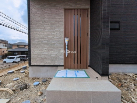 ���� �O��