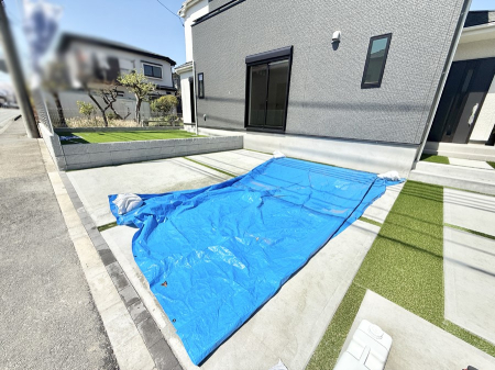  �O�ρ��J�[�X�y�[�X�L