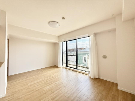 �Q�� ���������̔z�u��ʋC���̗ǂ��݌v�ŕ����̋�C�������炸�A��ɐV�N�ȋ�C������܂�