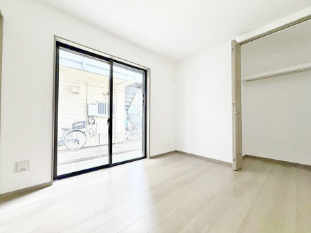 ���̑����� �������D��ŉ��₩�Ȏ��Ԃ��������