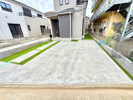  �O�ρ��J�[�X�y�[�X�L