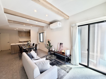 ���r���O �������S���������ꏊ�A�������߂����郊�r���O