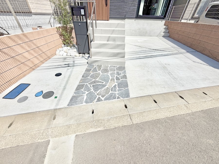  �O�ρ��J�[�X�y�[�X�L