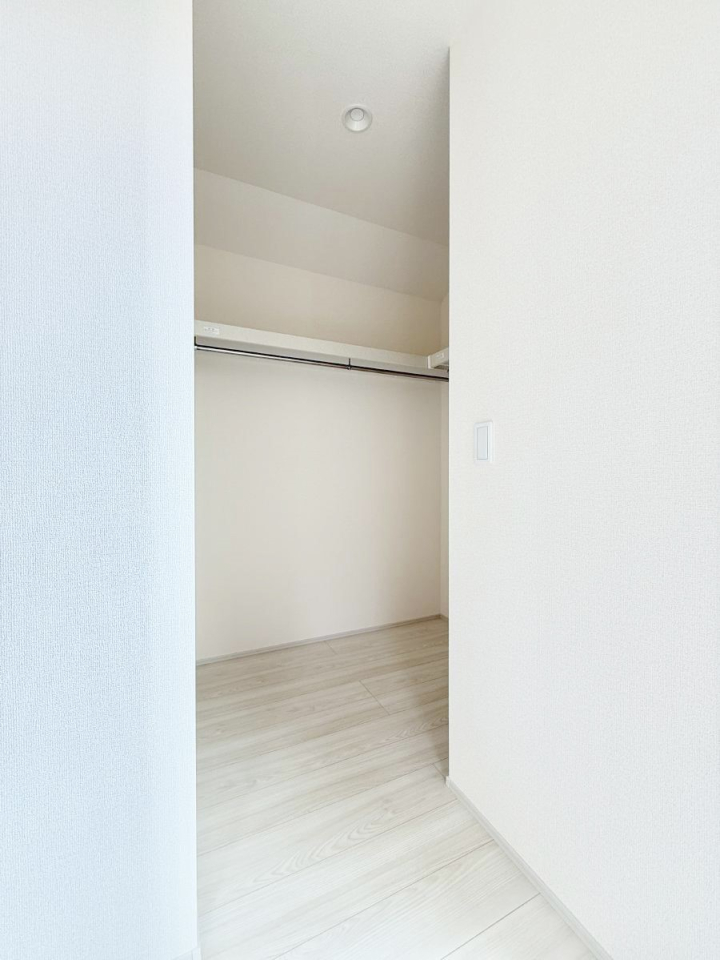 ���[ ����