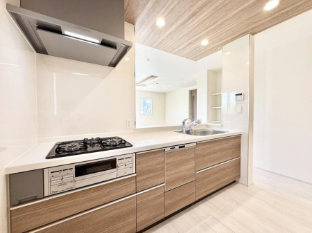 �L�b�`�� �����������������Ɗy�����Ȃ�A���K�ȃL�b�`�����