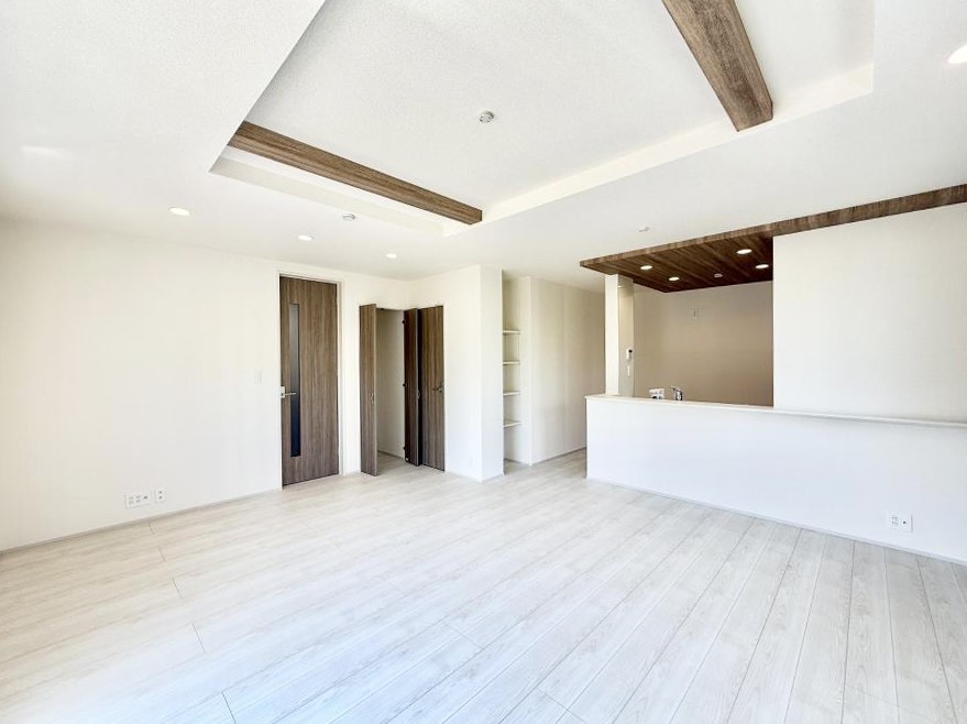 ���r���O �������S���������ꏊ�A�������߂����郊�r���O