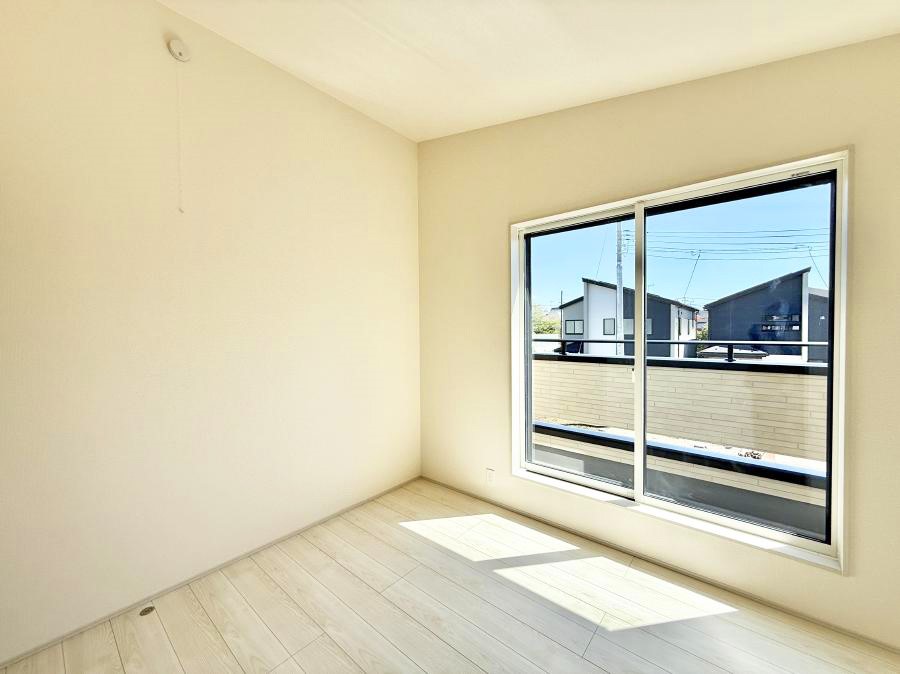 �Q�� �������Ƌ�����܂��z�u����΍L�X�Ƃ�����Ԃ��g�������₷���A�����b�N�X�������Ԃ��߂����܂�