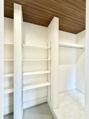 ���[ ����