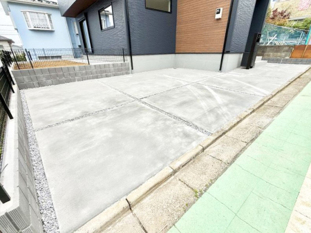  �O�ρ��J�[�X�y�[�X�L