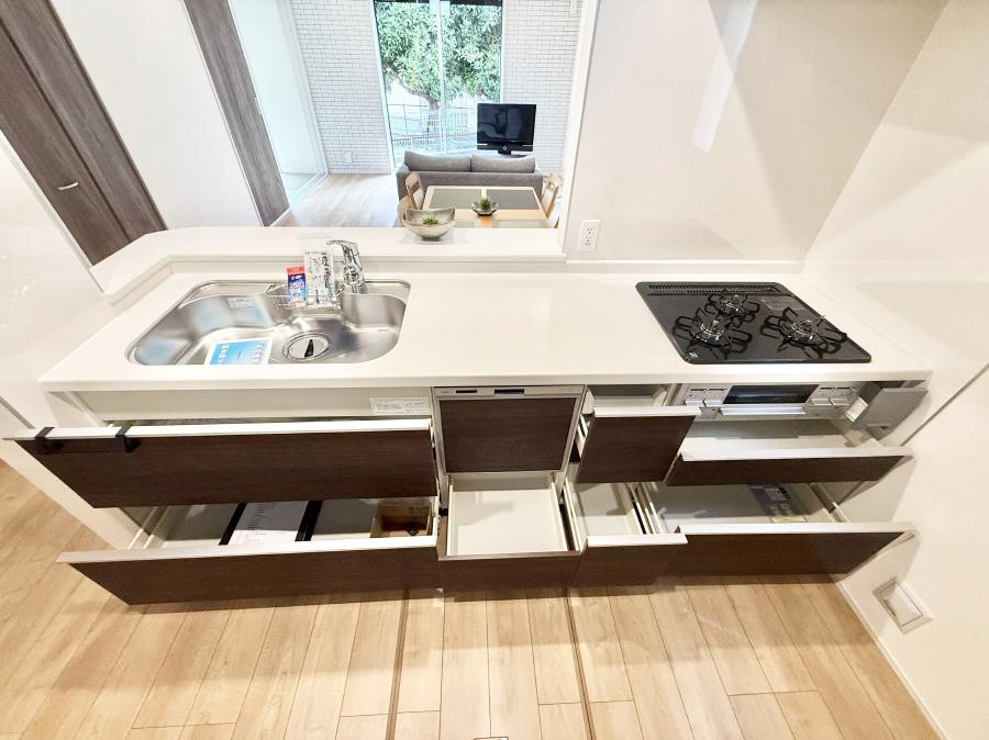 �L�b�`�� �������A�C�f�A�L����A�N���G�C�e�B�u�ȗ������