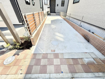  �O�ρ��J�[�X�y�[�X�L