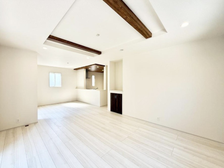 ���r���O ���������R�Ɖ�b�����܂��A�S�n�悢�ЂƂƂ�