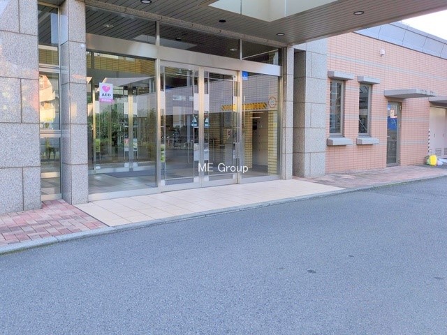 �G���g�����X �O�ρ��������̂���G���g�����X�͉��K�Ȗ����̎n�܂�����o���܂�