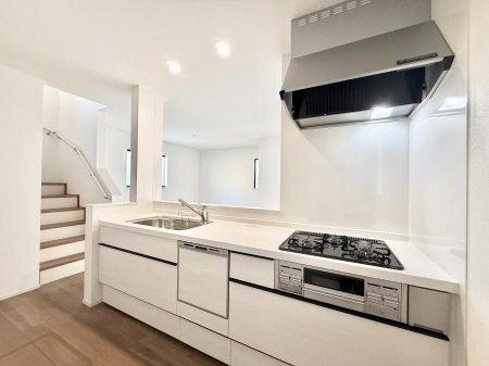 �L�b�`�� �������Ƒ����J��[�߂�A������̂���L�b�`��